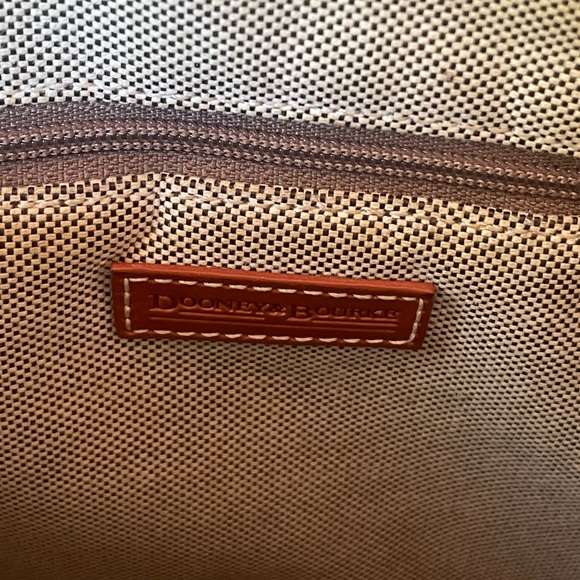 Dooney & Boruke Red Leather Handbag and matching Coin Purse - Picture 9 of 14